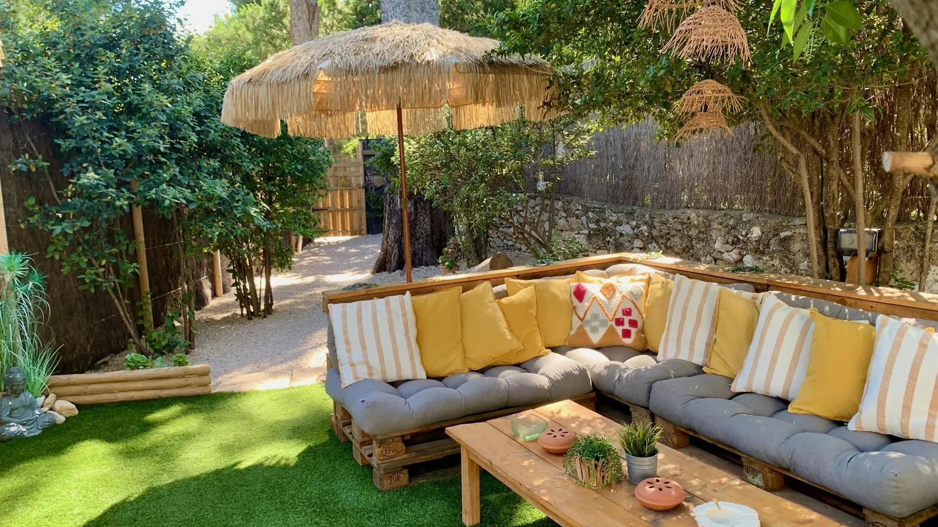 Villa Maisonnette Avec Terrasse Et Jardin-Parking Prive-9Mn Des Plages A Pied La Ciotat
